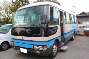 マイクロバス 車内清掃